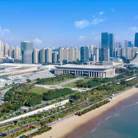 Xiamen International Seaside Hotel -Hotel Corridor Leads To The Stone Exhibition Hall Екстер'єр фото