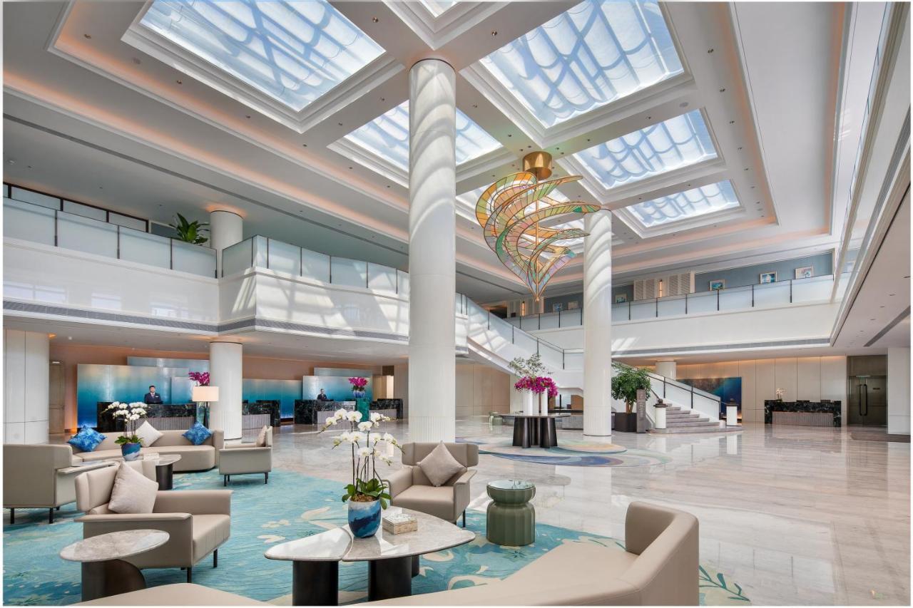 Xiamen International Seaside Hotel -Hotel Corridor Leads To The Stone Exhibition Hall Екстер'єр фото
