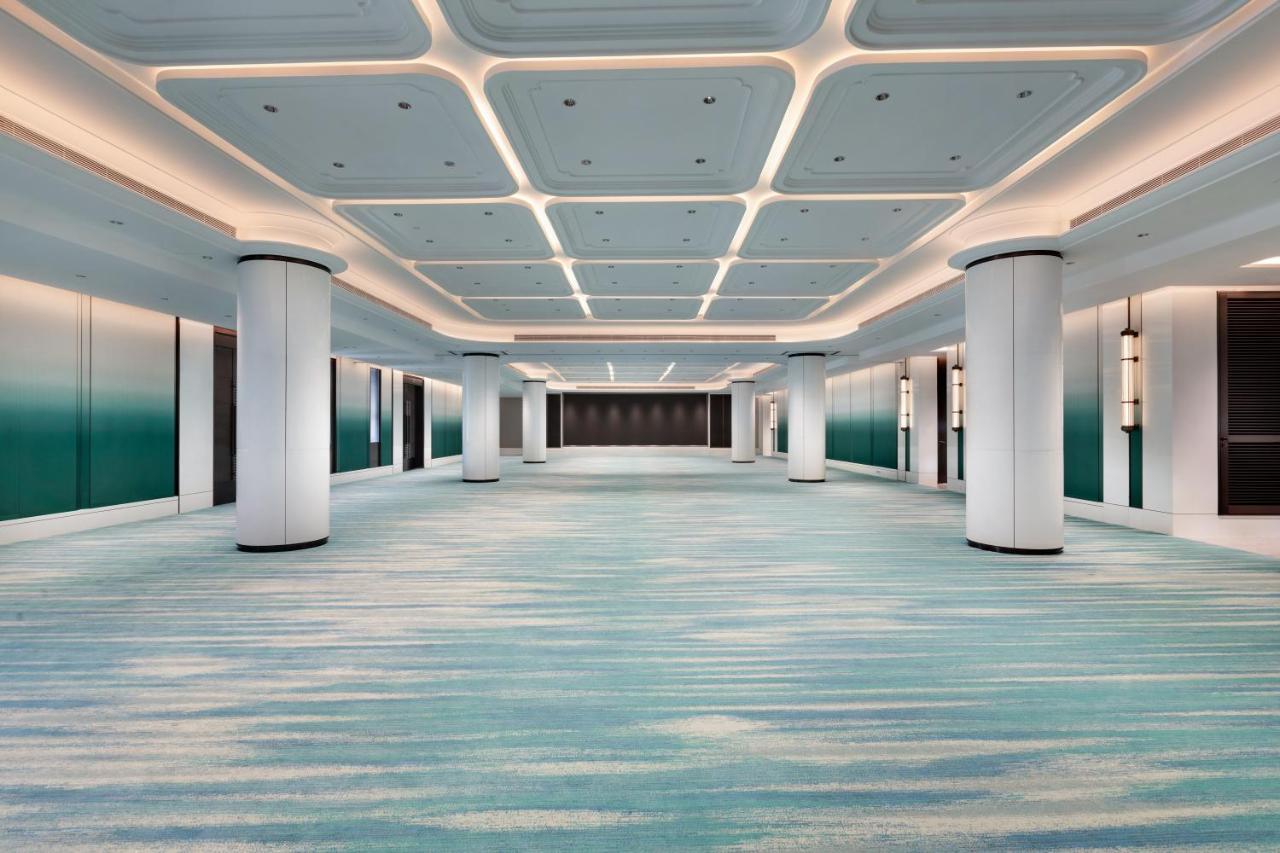 Xiamen International Seaside Hotel -Hotel Corridor Leads To The Stone Exhibition Hall Екстер'єр фото
